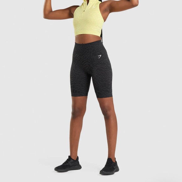 Gymshark Adapt Animal Seamless Cycling Shorts - Black - Picture 6 of 6